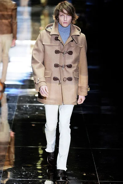 Look 5